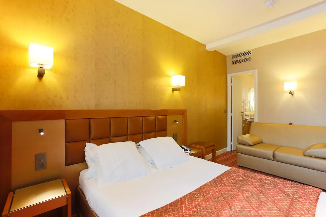 Otel Bellevue Saint-lazare 2*