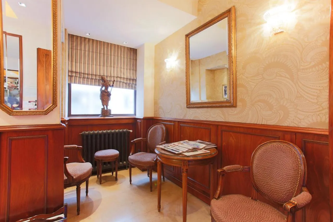 Bellevue Saint-lazare Otel 2*