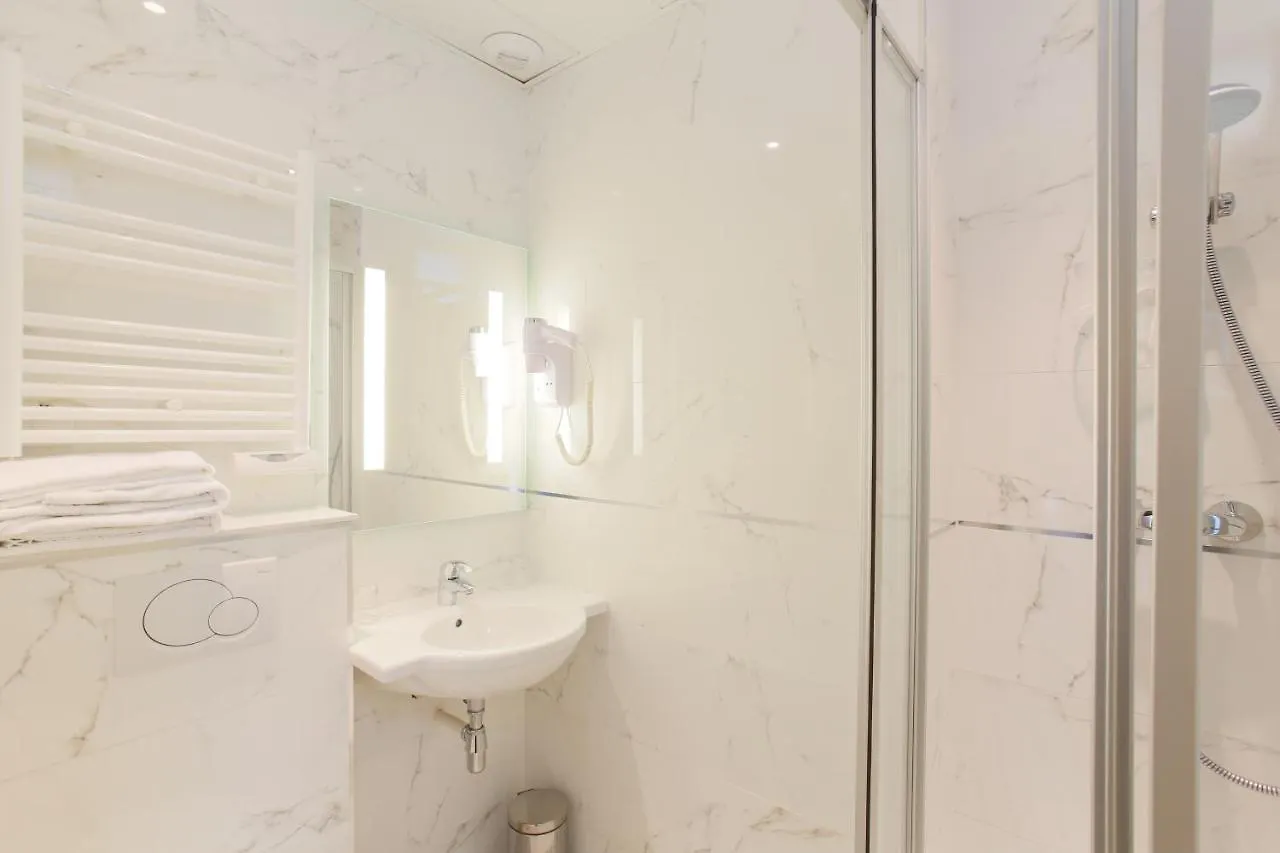 Otel Bellevue Saint-lazare
