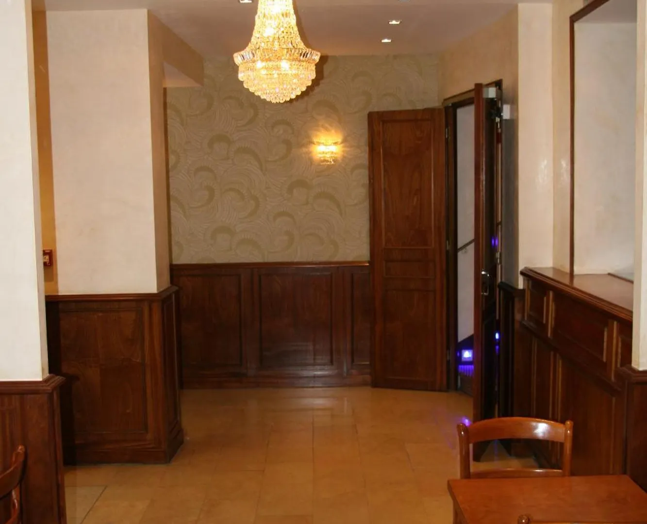 Otel Bellevue Saint-lazare
