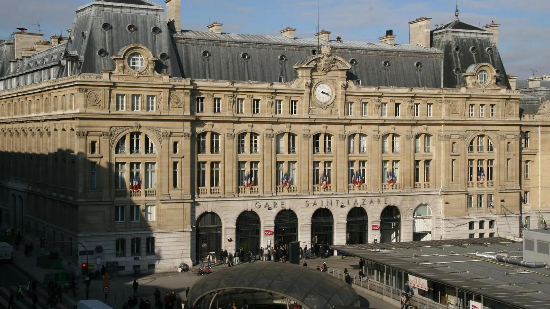Otel Bellevue Saint-lazare 2*
